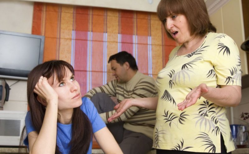 Dr. Quinn: Soacră, soacră, poamă acră? Nu neapărat