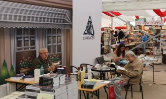 FICT 2018. Cărți mai ieftine decât o cafea, jocuri educative și suveniruri hipster-ești pentru șoarecii de bibliotecă