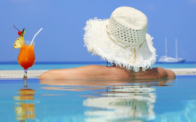 Se ieftineşte cazarea şi mâncarea. TVA mai mic pentru turism