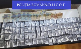 Traficanţi de droguri, arestaţi la Cluj. Oferta pentru consumatori era bogată