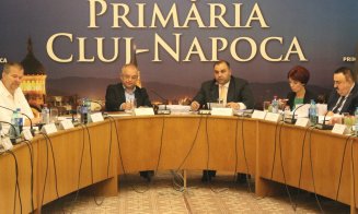 Salariile angajaţilor din Primăria Cluj, la vedere! Cât câştigă primarul Boc, viceprimarii, un poliţist local sau un şofer