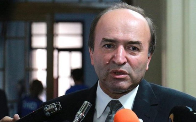 Guvernul a adoptat OUG pe Legile Justiţiei