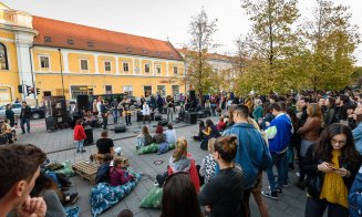 Jazz in the Street.  AG Weinberger : "În Koln, în '90, am făcut primele 60 de mărci. Mi-am cumpărat primii pantofi din piele întoarsă"
