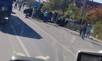 Accident cu 3 maşini în Jucu. Patru răniţi. Trafic pe un singur sens
