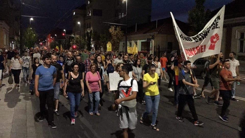 Reacţie după interzicerea protestelor spontane. Proiect pentru dreptul la exprimare oriunde şi oricând