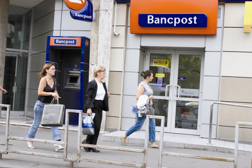 Bancpost dispare de la 1 ianuarie. Clienților li se va face o ofertă de bun venit din partea BT