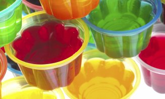 Reţetă de toamnă: jeleuri cu fructe pentru copii