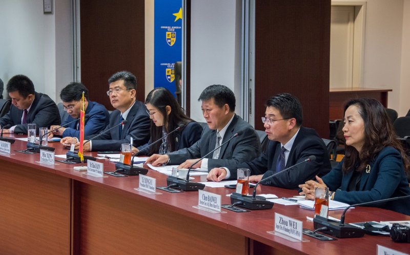 Chinezii, interesaţi de sistemul medical din Cluj