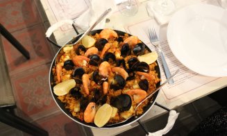 Un ecuadorian îndrăgostit de Cluj a deschis un restaurant…în clădirea Operei Naţionale