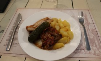 Un ecuadorian îndrăgostit de Cluj a deschis un restaurant…în clădirea Operei Naţionale