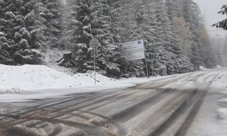 Zăpadă la Băişoara! Staţiunea arată ca-n toiul iernii