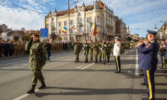 Ziua Armatei României. Defilări și torțe în centrul Clujului + Restricţii de circulaţie