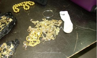 Bijuterii din aur, descoperite în bagajul unui copil, pe aeroportul din Cluj. Erau 3 kilograme