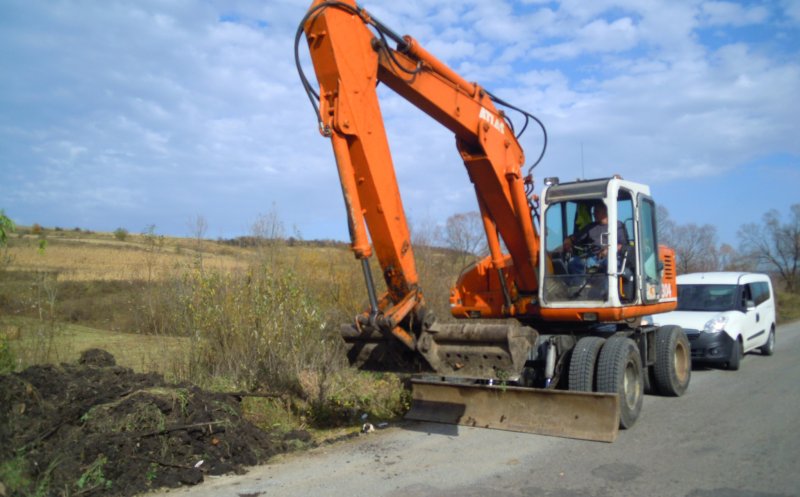 Lucrări de întreţinere pe drumul județean Filea de Jos  - Săcel