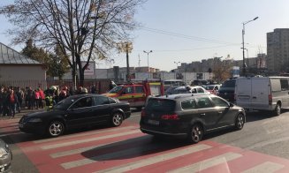 Accident prostesc, bagă 4 persoane în spital. Două, lovite pe trecerea de pietoni