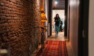 Camino, ca Pasărea Phoenix. Din restaurant, rețea de boutique hoteluri