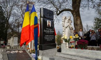 Monument dedicat primei femei parașutist din România, dezvelit la Cluj. Viaţa demnă de filme a Smarandei Brăescu