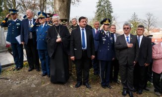 Monument dedicat primei femei parașutist din România, dezvelit la Cluj. Viaţa demnă de filme a Smarandei Brăescu