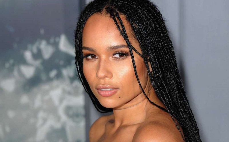 Fiica lui Lenny Kravitz a pozat nud în revista Rollling Stone, la 30 de ani după mama sa