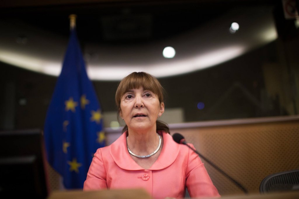 Monica Macovei a demisionat din M10