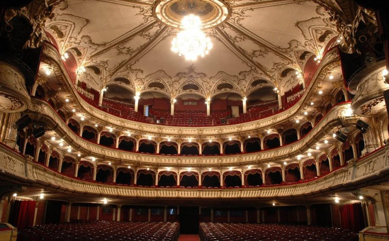 Festivalul Teatrelor Naţionale la Cluj. Spectacole în regia lui Caramitru sau Afrim