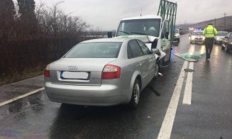 Două persoane rănite într-un un accident pe centura Muncii - Apahida. SMURD-ul la faţa locului