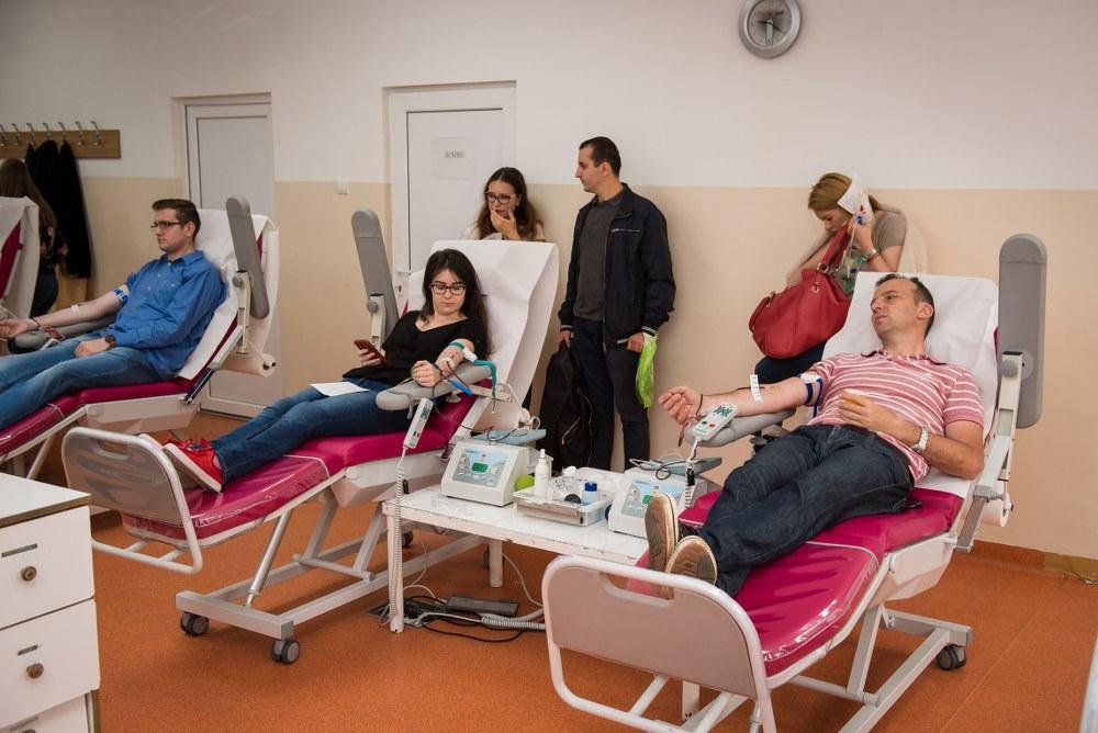 Clujenii fac coadă la donare de sânge. Peste 500 de donatori în 4 zile