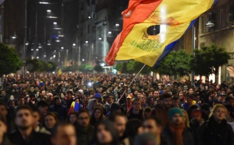 ”Ne cerem ţara înapoi #nextlevel” | Diaspora se pregătește de protest. De Ziua Națională