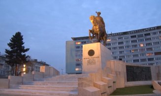 Mihai Viteazu, adus în secolul 21: Bancă "smart" și internet. Cum arată piața după modernizare