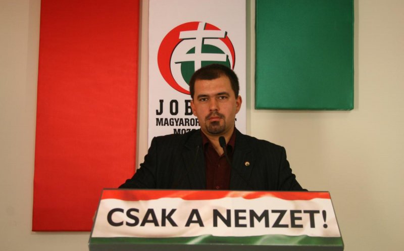 Un lider Jobbik vine la Cluj să vorbească despre 1 Decembrie. A avut interdicţie 4 ani în România