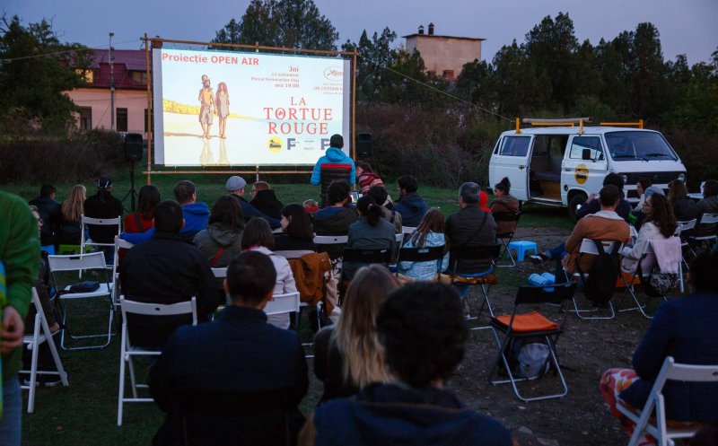 Cinemobilul, proiect unic în România, lansat de un tânăr clujean