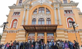 Noaptea Porţilor Deschide la Teatrul Naţional din Cluj: 100 de ani de teatru, poezie, muzică, dansuri şi o cauză umaniatră
