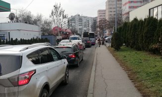 Accidentul de la ieşirea spre Floreşti a blocat Clujul. Coloane de maşini şi pe rutele ocolitoare