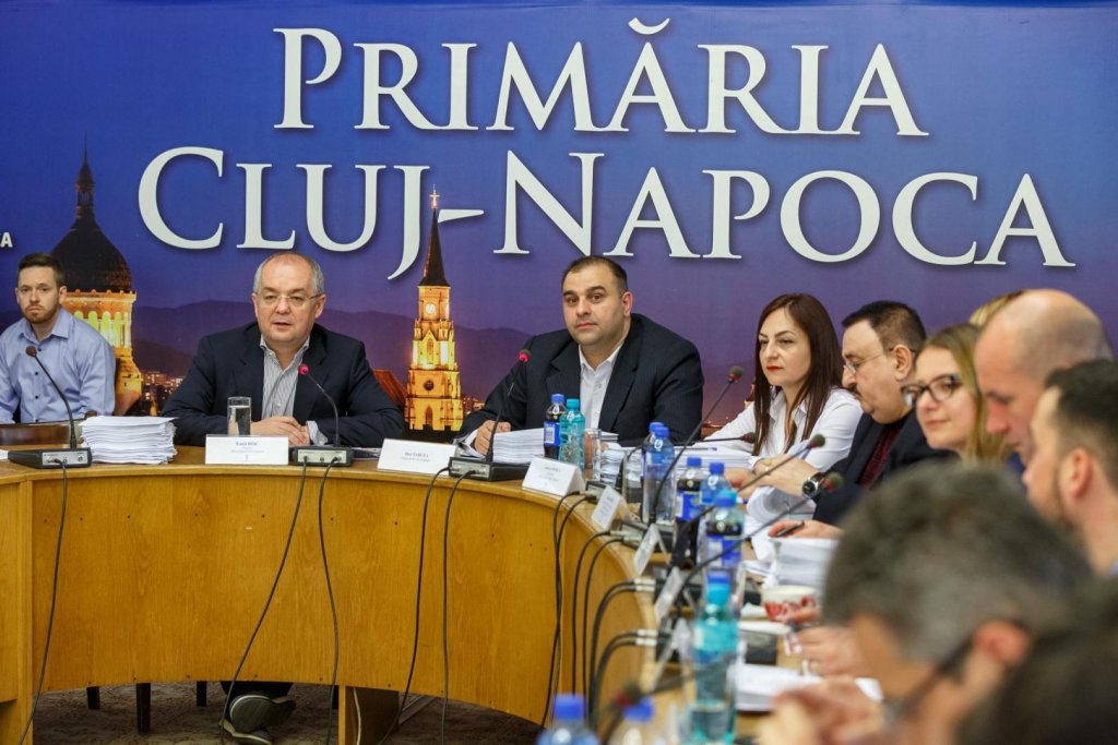 Salarii mai mari din 2019! Bugetari de la LUX la Cluj-Napoca: 8.650 de lei un poliţist local, 4.429 de lei un şofer