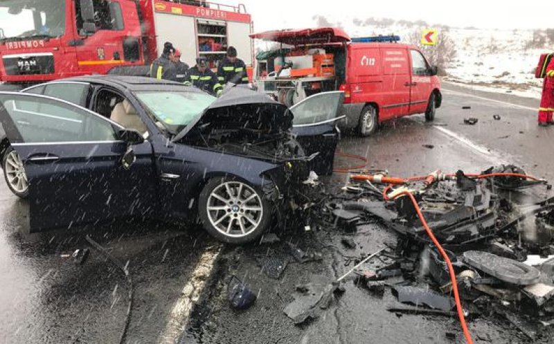 Accident rutier grav în Cluj, soldat cu un mort şi patru răniţi