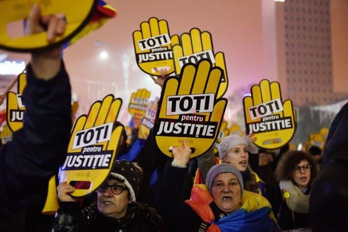 România, între cele mai corupte ţari din UE. Care sunt statele care stau mai rău ca noi