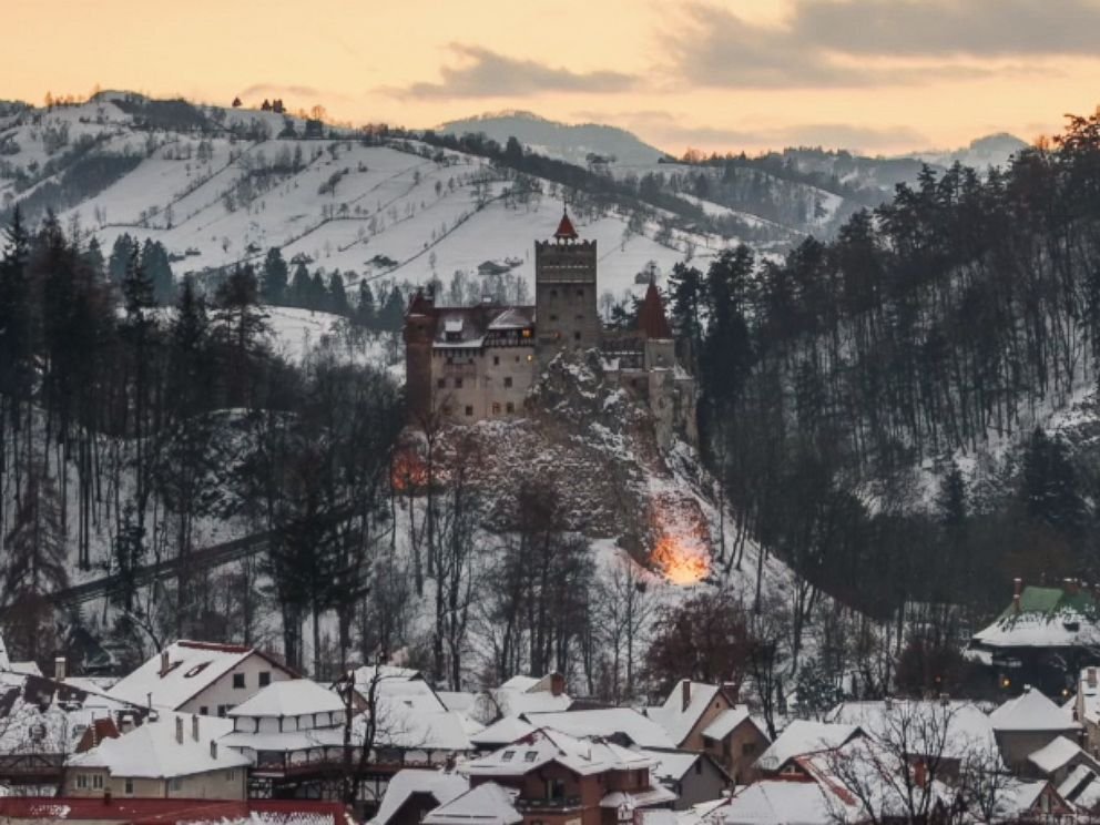 Revistă britanică: "România, cunoscută pentru corupţie, orfani şi Dracula, ţara fără cale de întoarcere"