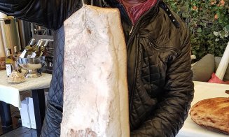 SlanăFest: Slănină "suflată" cu aur, deserturi cu jumări și praline cu ciocolată și slănină