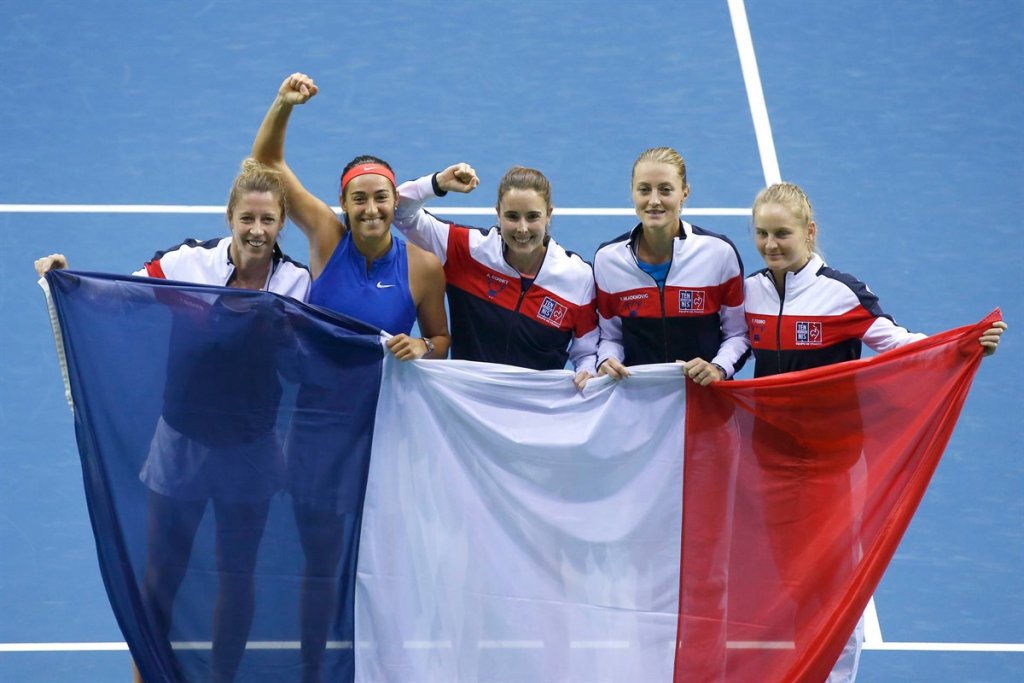Cu cine se luptă româncele pentru o prezență istorică în finala Fed Cup. Prezentarea echipei Franței