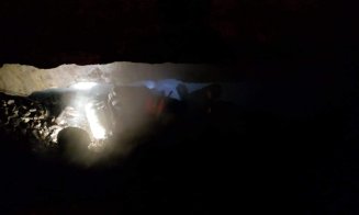 Incendiu într-un canal tehnologic din Mărăşti. Ar fi fost adăpost pentru oamenii străzii