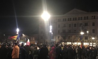 Clujul o susține pe Kovesi. Sute de oameni au ieşit în stradă