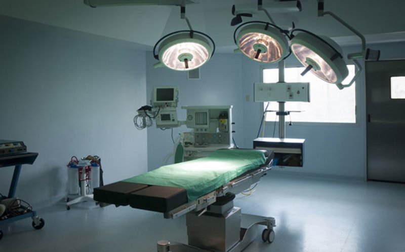 "Medicul" Matteo Politi pune lacăt pe clinici