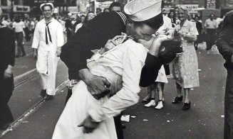 A murit omul care apare în una dintre cele mai celebre fotografii din istorie