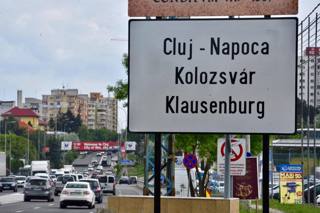 „Musai-Muszáj” îl dă în judecată pe primarul Clujului dacă nu scrie denumirea Primăriei şi în maghiară