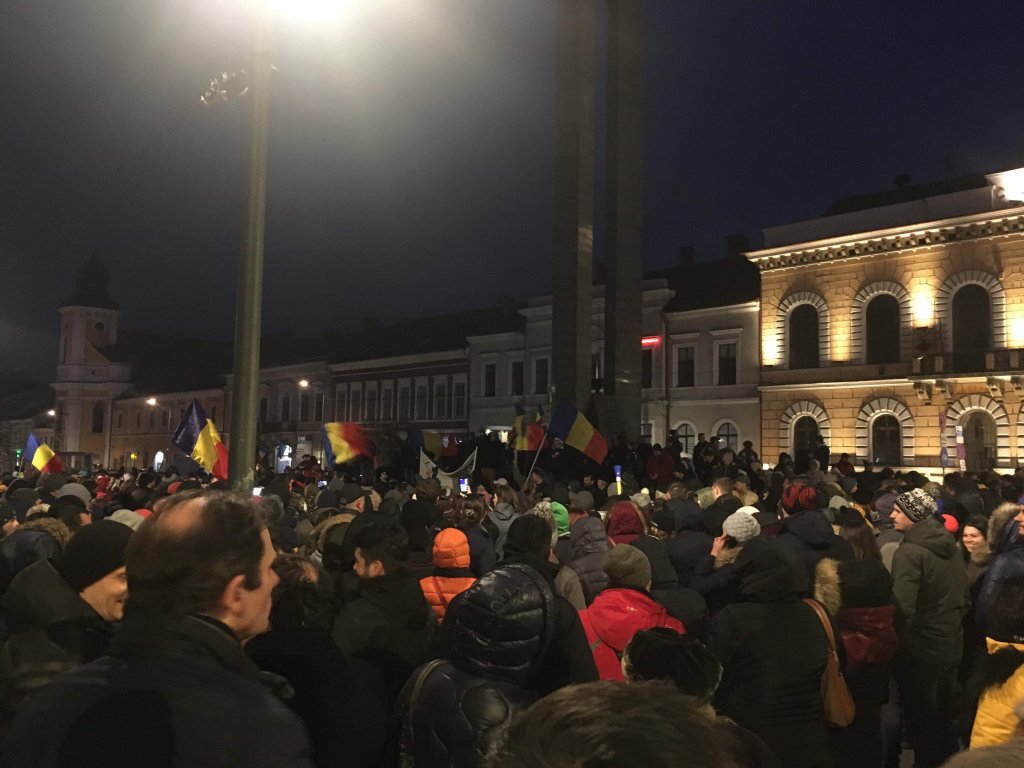 Greva cetățenilor pornește de la Cluj. Protest cu mii de oameni împotriva OUG-lui Toader