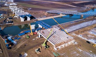 Constructorii "falimentari" au reluat lucrul pe un tronson al Austostrăzii Transilvania