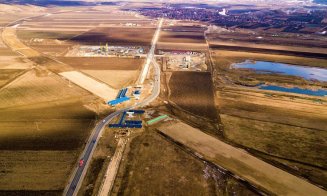 Autostrada Transilvania. Imagini din dronă cu pasajele pe DN15 şi cu podul peste Râul Arieş