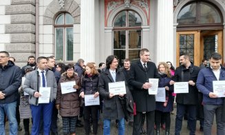 Ministrul Justiţiei, aşteptat cu protest la Cluj de către magistraţi: