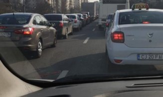 Ce au de îndurat  şoferii în oraşul de 5 stele. Cât faci dimineaţa din Floreşti până-n centru. VIDEO
