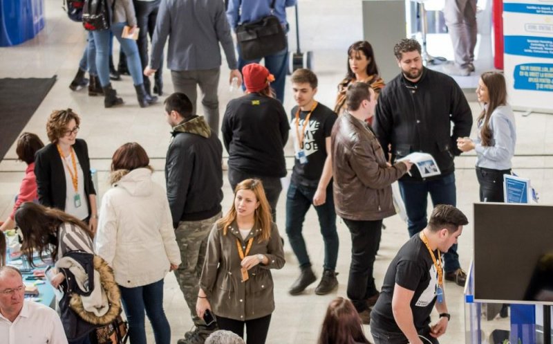 Peste 30 de companii angajează IT-işti la Cluj